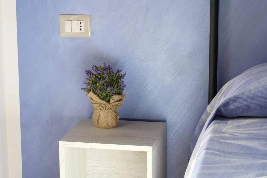 Case Vacanze La Quercia 卡梅罗塔的码头 外观 照片